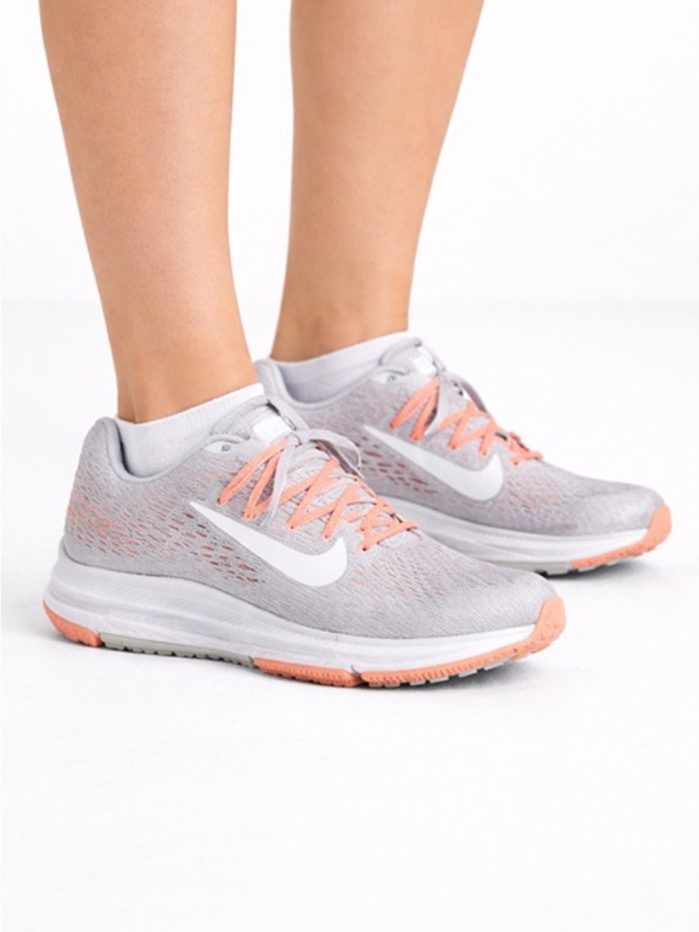 Nike Women’s Lightweight White & Coral Running Shoes - Picture 8 of 8